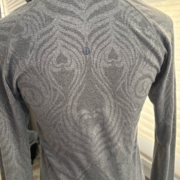 Lululemon swiftly tech 1/2 zip - Picture 5 of 6